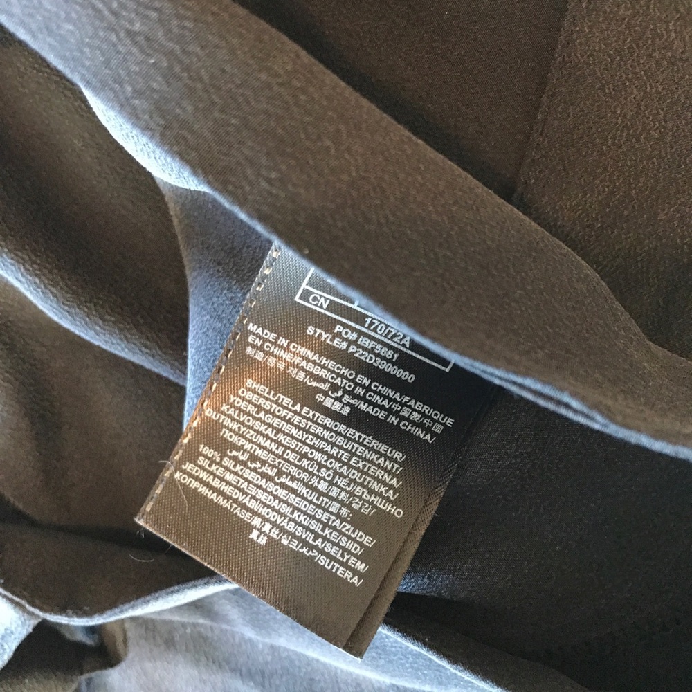 Guess Black Silk Shorts - Picture 4 of 8